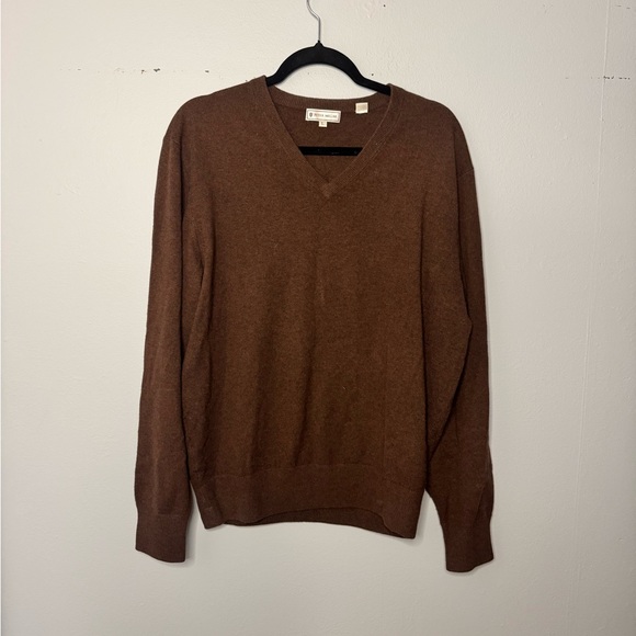 Peter Millar Other - Peter Millar Cashmere Rich Brown V-Neck Sweater